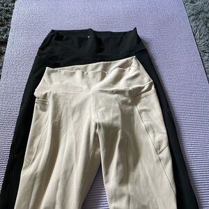 Cream/ Black High-Waisted Leggings